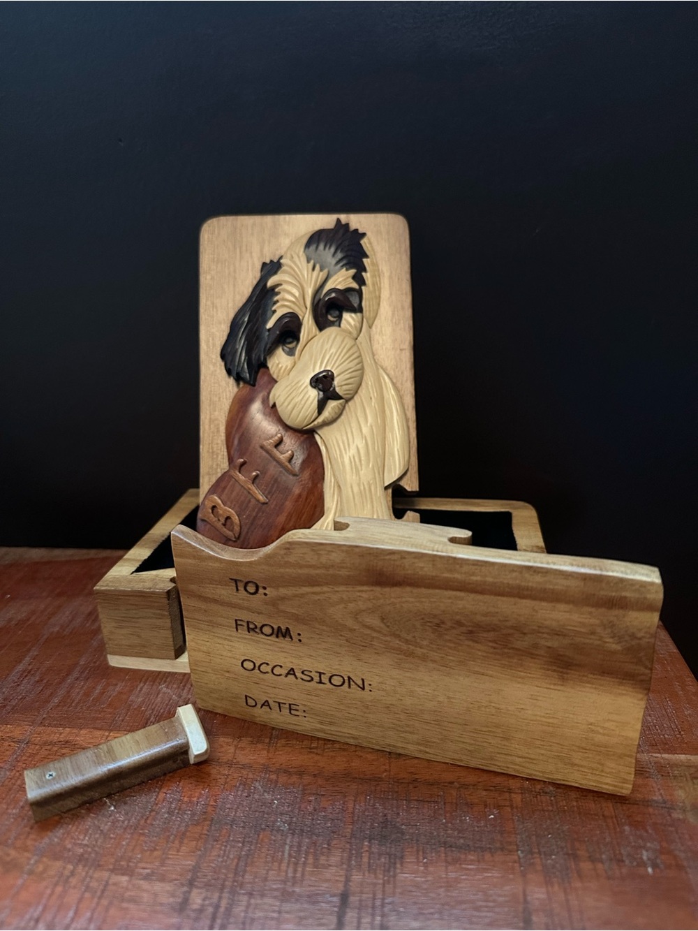 CARVER DAN’S BFF Dog Puzzle Box